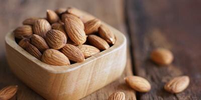 almonds in a bowl